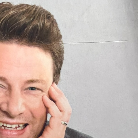 Jamie Oliver Cookbook 7 Ways-Easy Ideas for Every Day of the Week - Picture 2 of 8